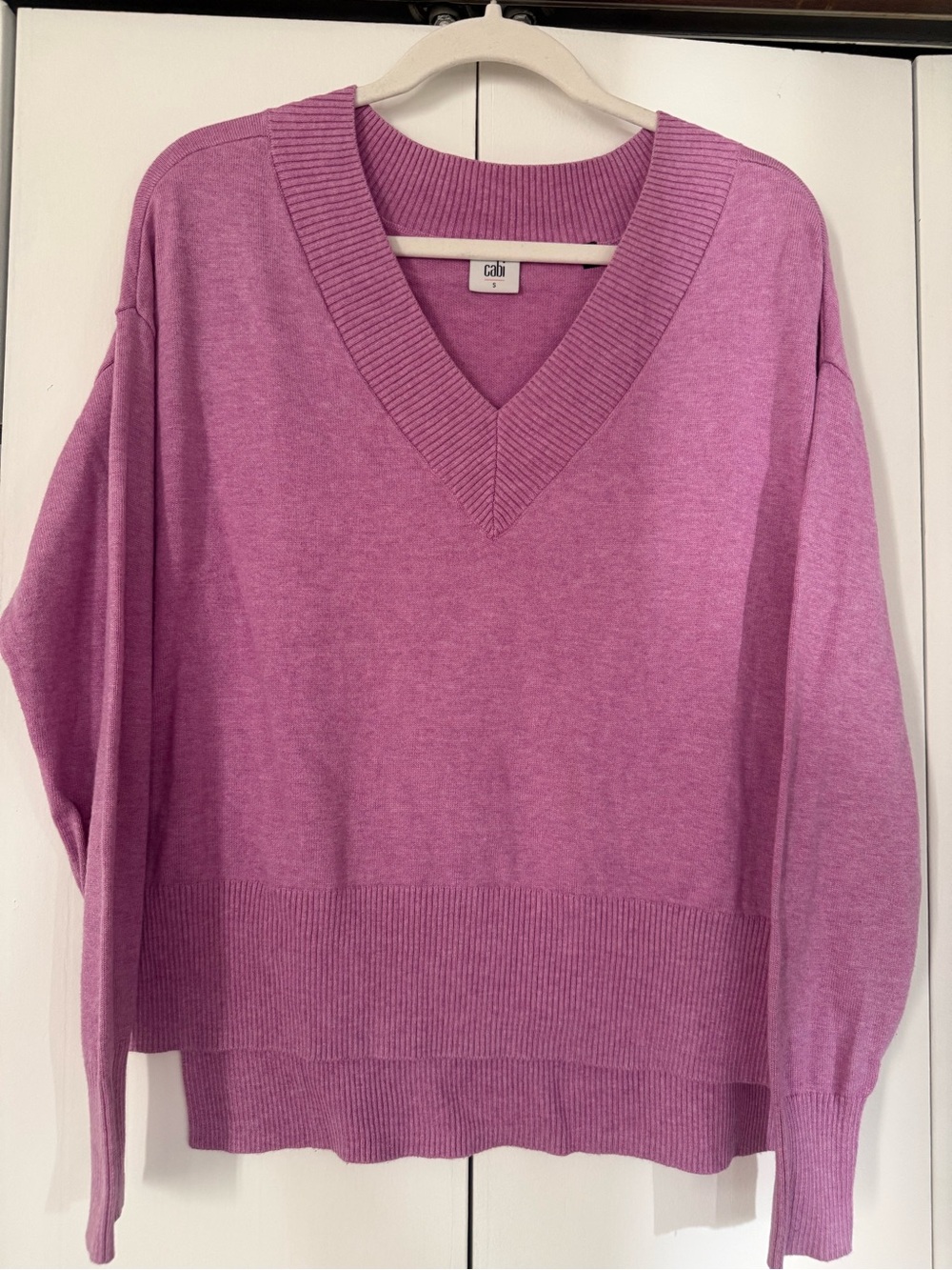 CAbi Mauve-Pink V-Neck Oversized Pullover